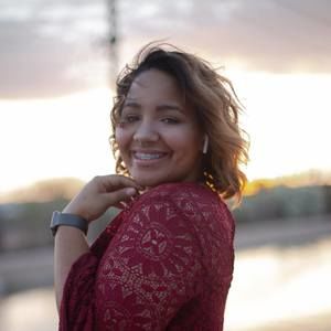 Meet your Posher, Niki